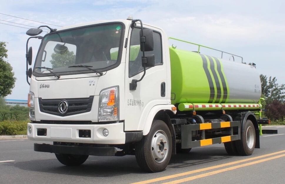 國六10方東風(fēng)華神T1灑水車圖片
