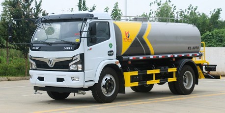 東風(fēng)福瑞卡灑水車前臉